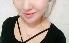 老外美女日系裸妆视频